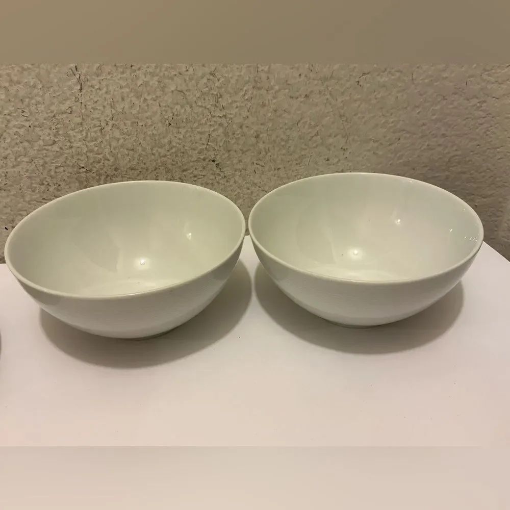 Thomas Rosenthal Germany 2 bowls 6” Loft Weiss Ribbed Concentric Circles